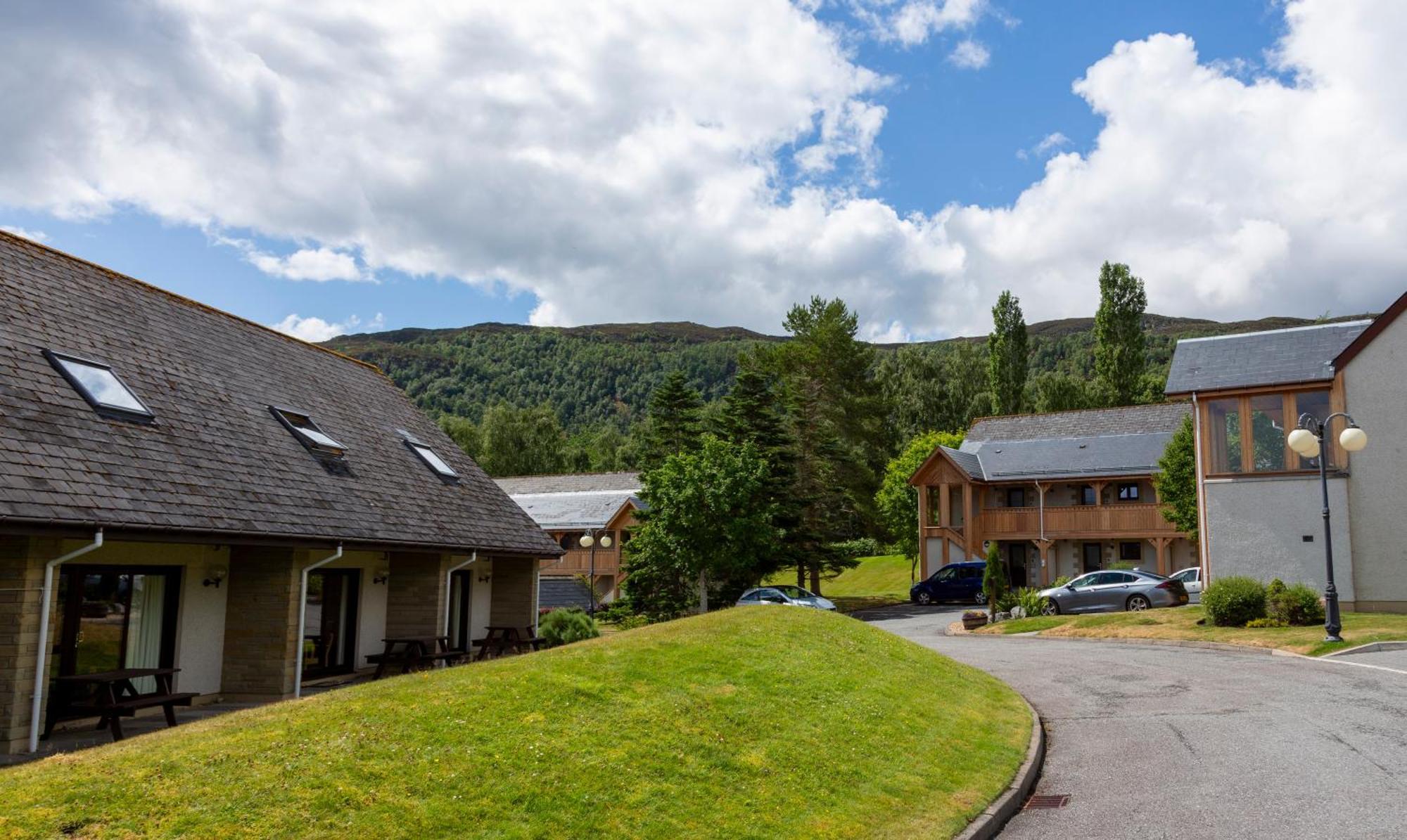 Scandinavian Village Ltd Aviemore Exterior photo